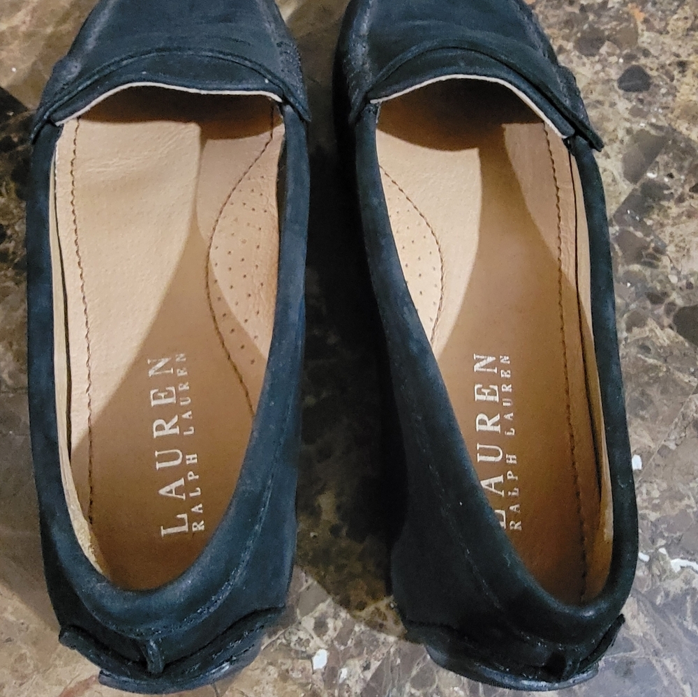 Lauren Ralph Lauren Black Suede Loafers Size 5B - Picture 7 of 9